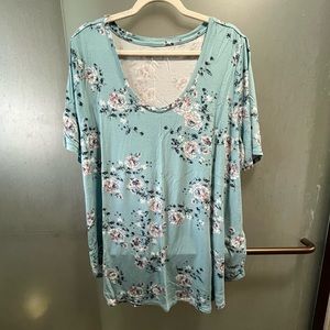 Maurices plus size 2X tee